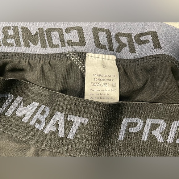 Men's Pro Combat underwear, size M. - Picture 2 of 3